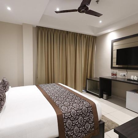Pride Biznotel Canopus, Digha Digha  Exterior foto